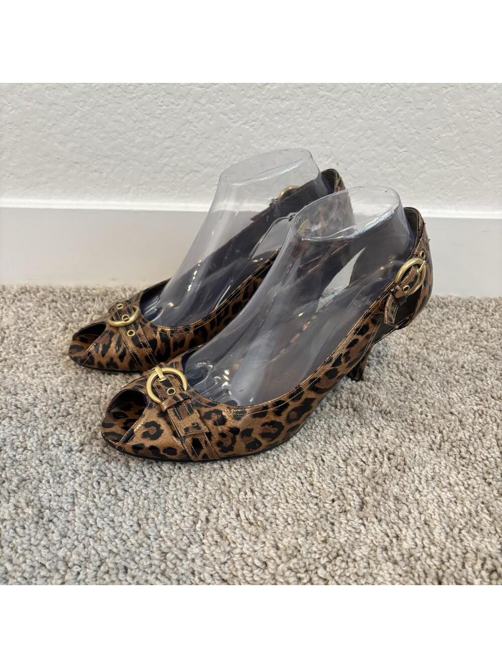 VTG Y2K Stuart Weitzman Cheetah Print Open Toed Kitten Heels Bratz Womens Size 9